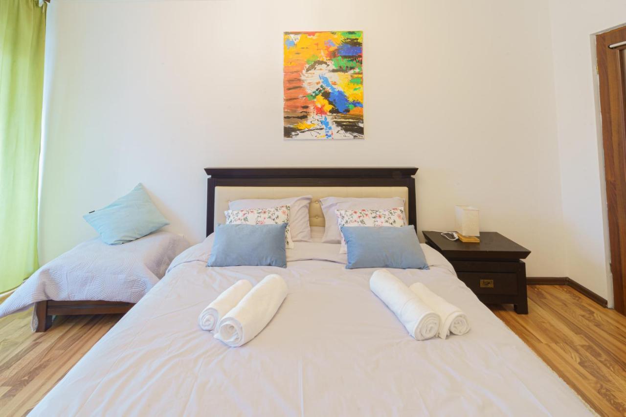 5* Mansion In City Center Cluj-Napoca Luaran gambar