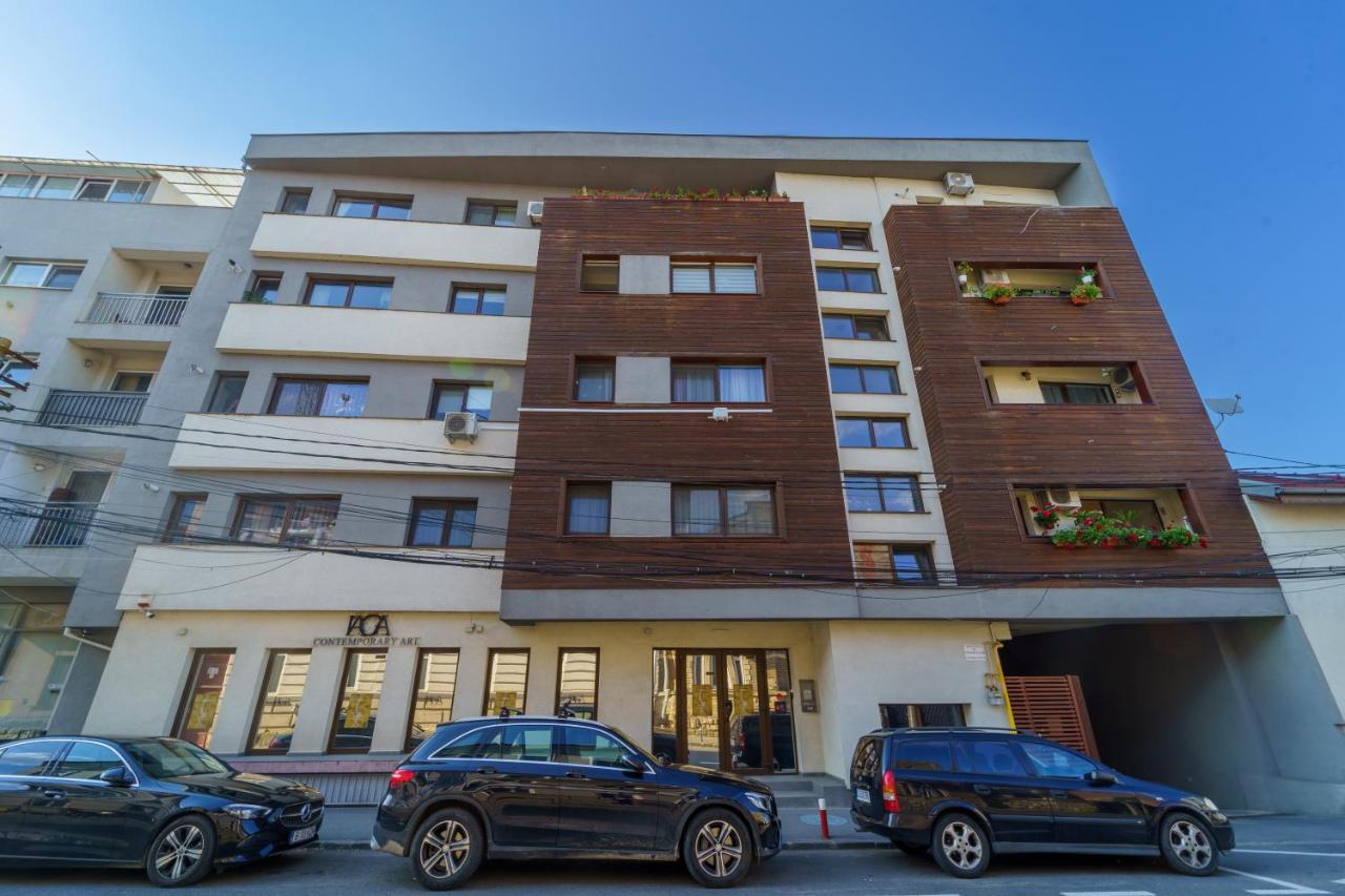 5* Mansion In City Center Cluj-Napoca Luaran gambar