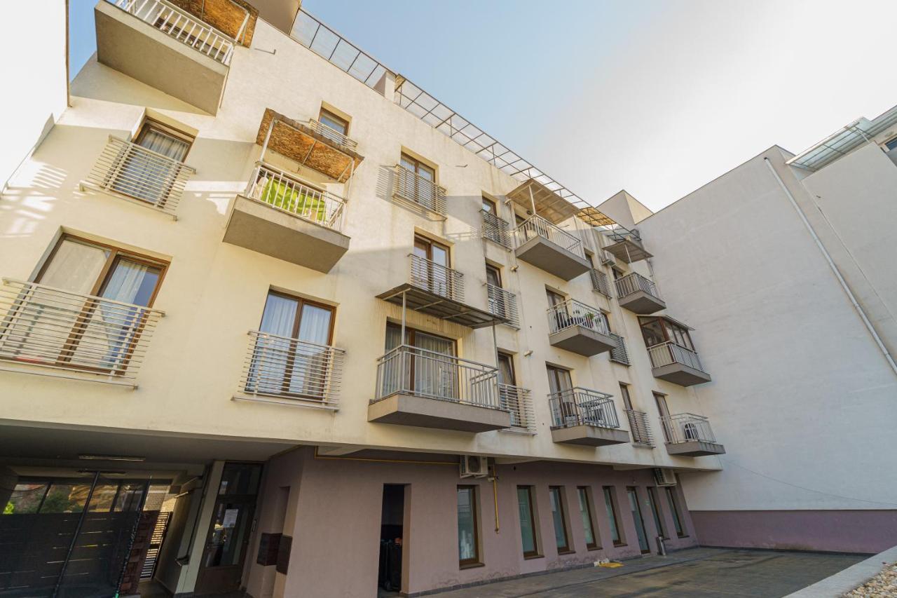 5* Mansion In City Center Cluj-Napoca Luaran gambar